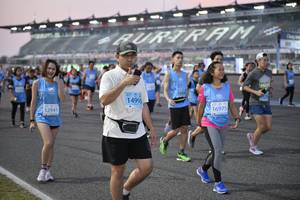 BIB: 80222, 1802, 5284
                            <button type="button" onclick="openModal(10463950)" class="btn btn-primary btn-sm float-right btn-popup" data-toggle="modal" data-target=".modal-high-quality">
                        <i class="fas fa-shopping-cart"></i> Add to Cart
                    </button>
                                            <button type="button" onclick="isThisMe(10463950, true)" class="btn btn-success btn-sm float-right btn-popup btn-isme hidden" data-toggle="tooltip" data-placement="bottom" title="นี่คือรูปของคุณใช่ไหม คลิกที่นี่เพื่อเอาเข้าอัลบั้ม">
                        <i class="fas fa-plus"></i> Add to album
                    </button>
                    <button type="button" onclick="isThisMe(10463950, false)" class="btn btn-warning btn-sm float-right btn-popup btn-isnotme hidden">
                        <i class="fas fa-ban"></i> Remove from album
                    </button>